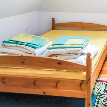 Three-bedroom In Hébergement de vacances